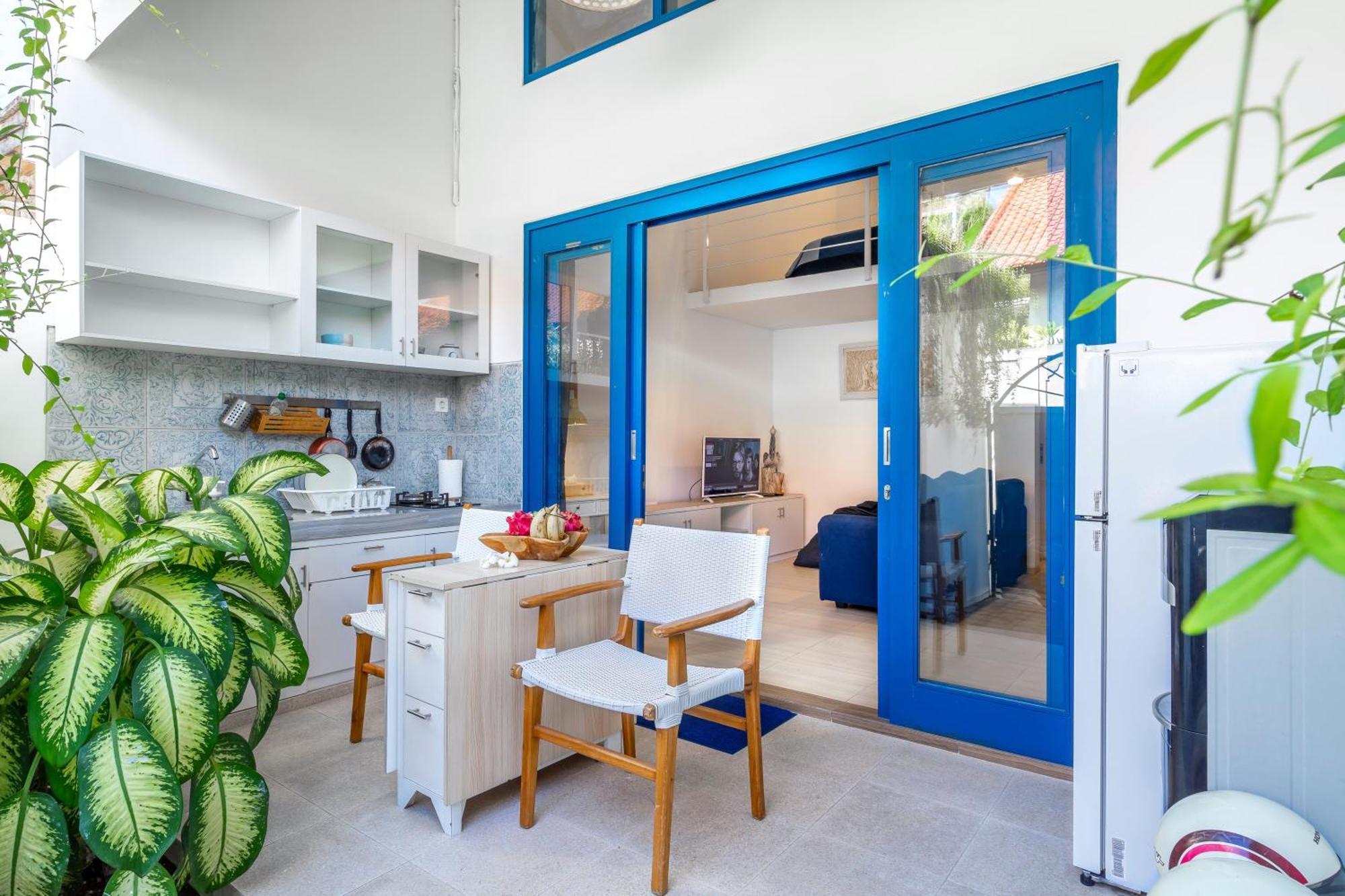 Ferienwohnung The Blue Loft Seminyak Free Scooter Exterior foto
