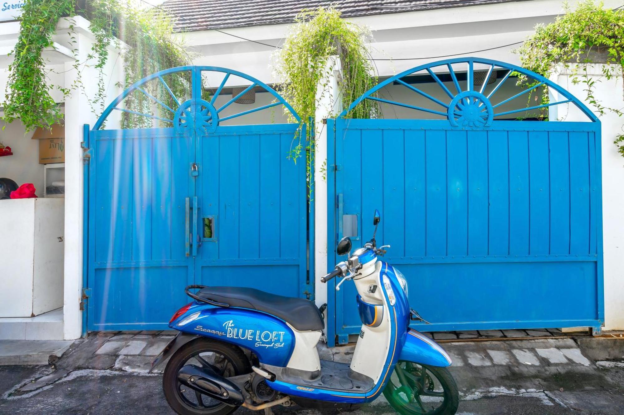 Ferienwohnung The Blue Loft Seminyak Free Scooter Exterior foto
